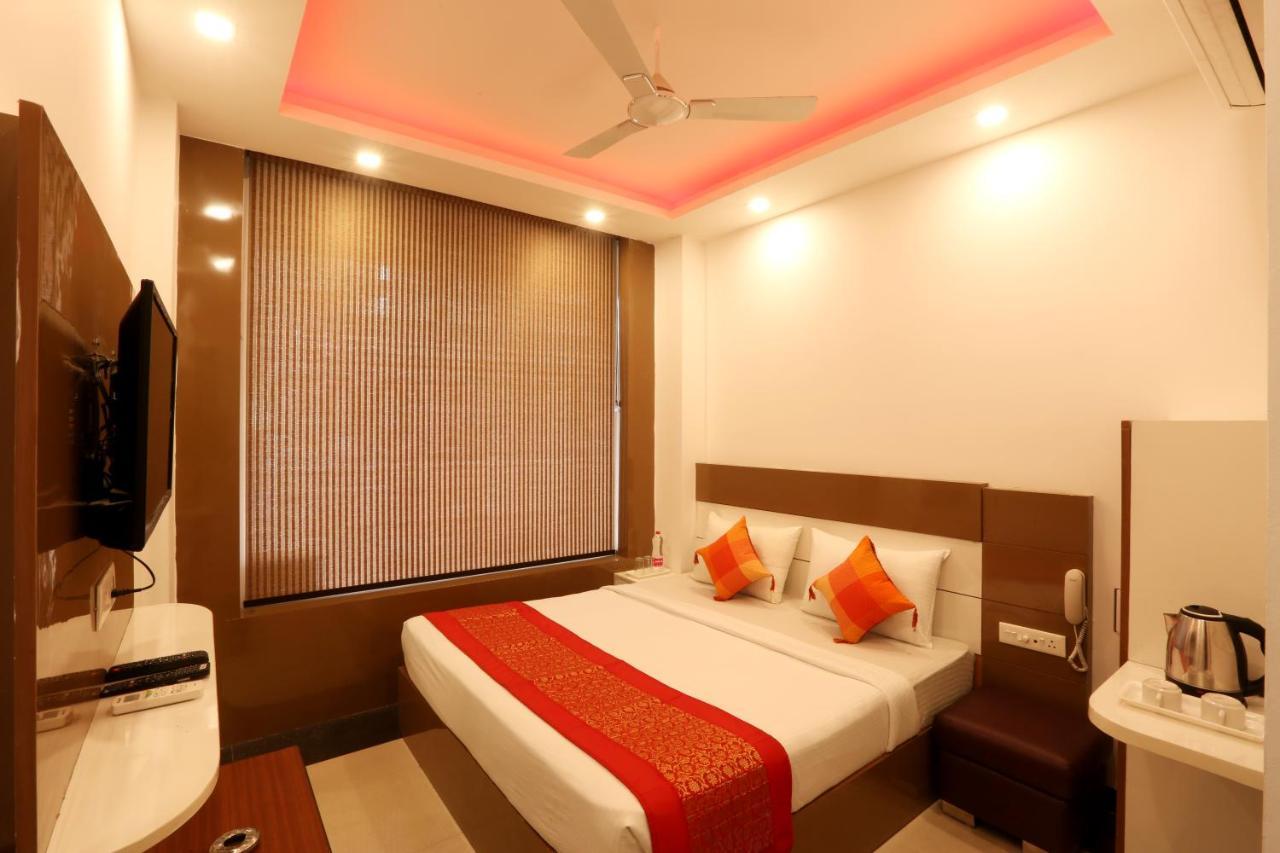 Hotel Airport Star New Delhi Buitenkant foto