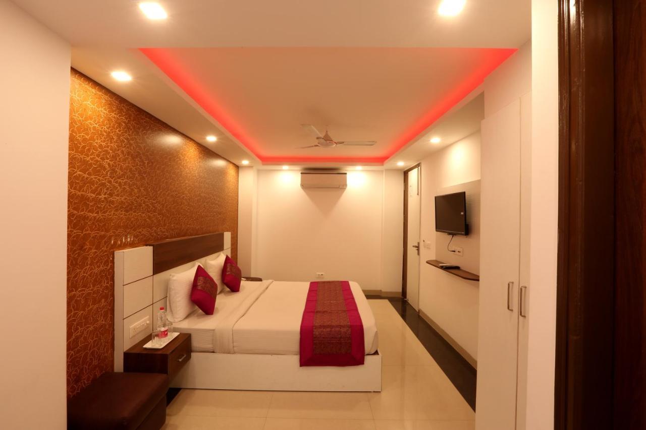 Hotel Airport Star New Delhi Buitenkant foto